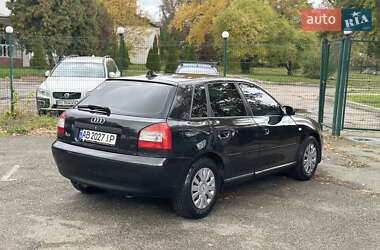 Хетчбек Audi A3 2002 в 