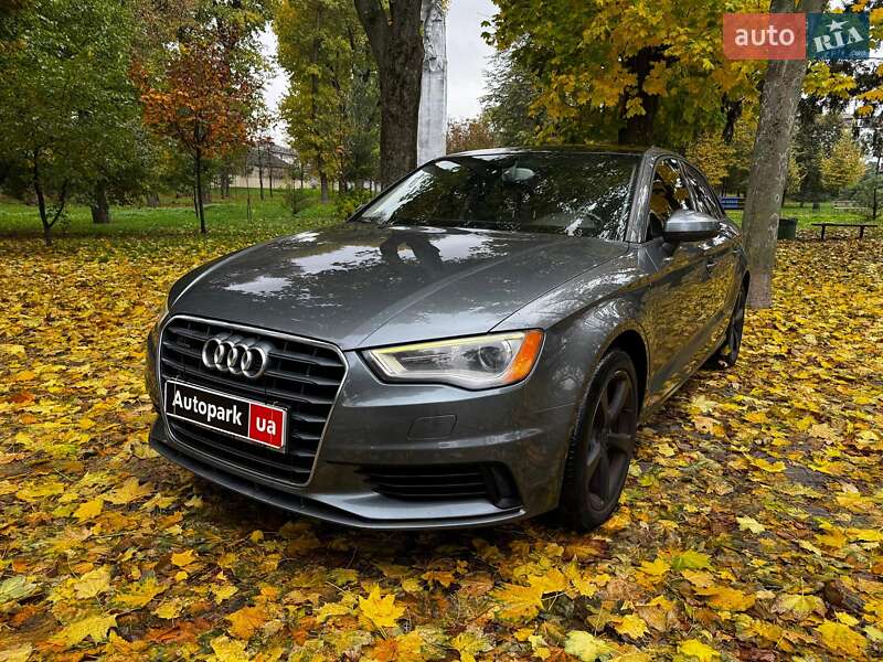 Седан Audi A3 2014 в 