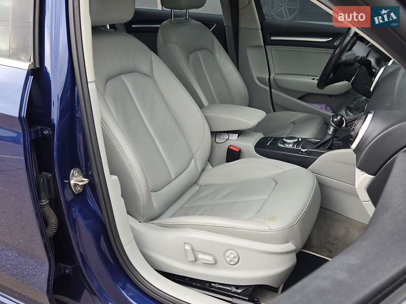 Седан Audi A3 2016 в Києві