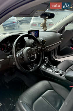 Седан Audi A3 2014 в 
