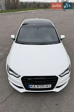 Седан Audi A3 2016 в 