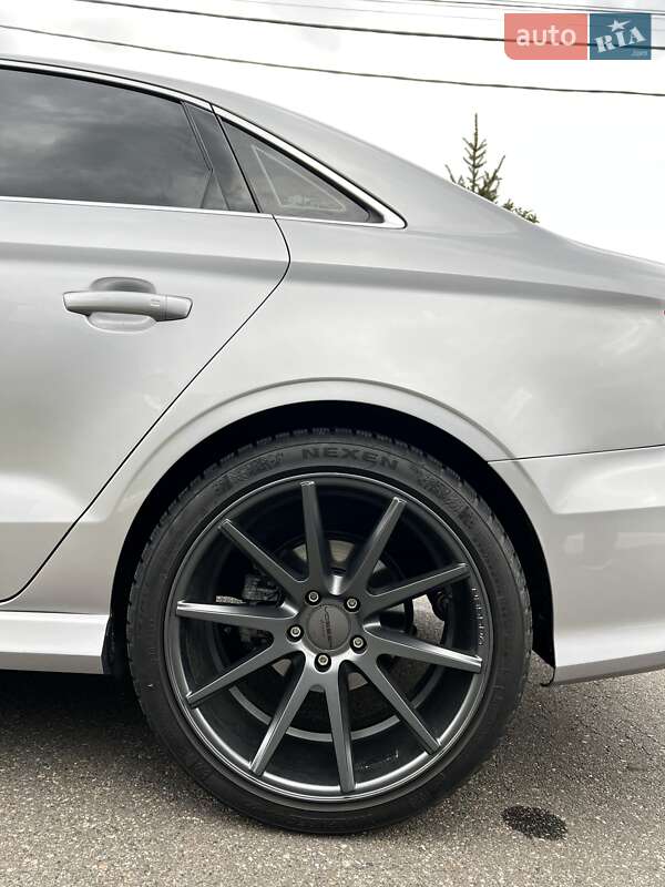 Седан Audi A3 2016 в Харкові