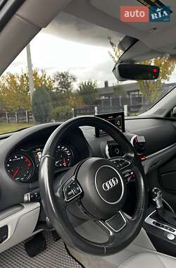 Седан Audi A3 2016 в 