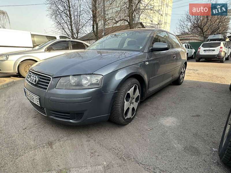 Хетчбек Audi A3 2003 в Чернігові