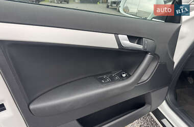 Хетчбек Audi A3 2010 в  фото 13 Хетчбек Audi A3 2010 в