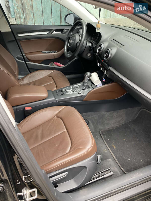 Седан Audi A3 2015 в Одесі