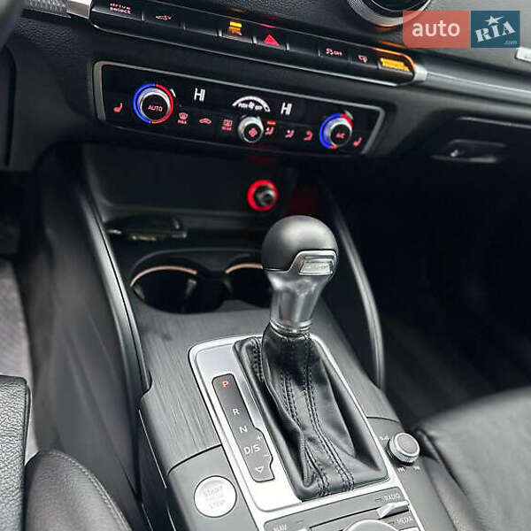 Хетчбек Audi A3 2015 в Києві