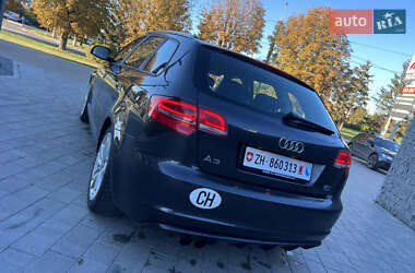 Хетчбек Audi A3 2010 в 