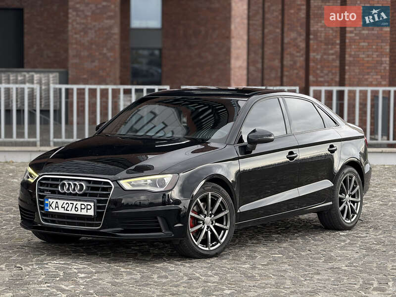 Седан Audi A3 2014 в Дніпрі