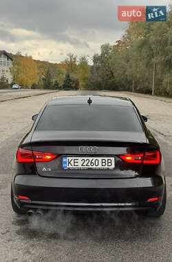Седан Audi A3 2015 в 