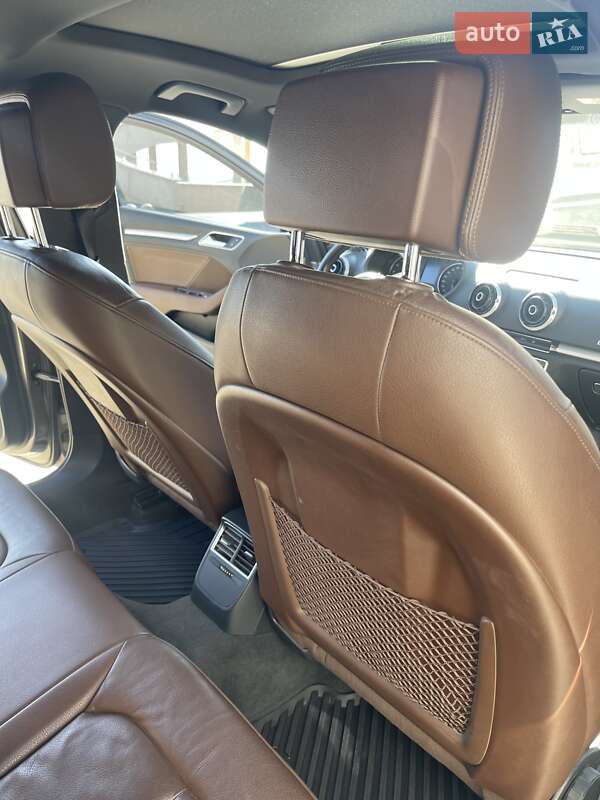 Седан Audi A3 2015 в Одессе