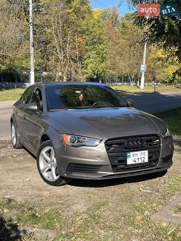 Седан Audi A3 2015 в Одессе