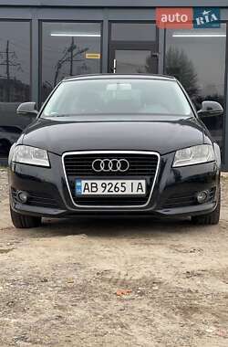 Хетчбек Audi A3 2009 в 