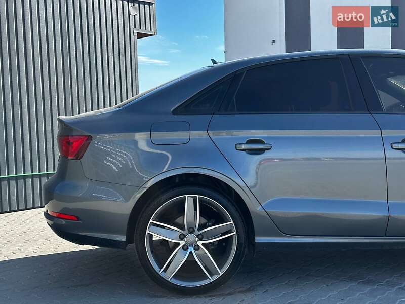 Седан Audi A3 2016 в Львове фото 12 Седан Audi A3 2016 в Львове