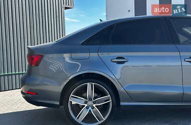 Седан Audi A3 2016 в  фото 12 Седан Audi A3 2016 в