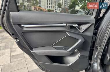 Седан Audi A3 2023 в  фото 16 Седан Audi A3 2023 в