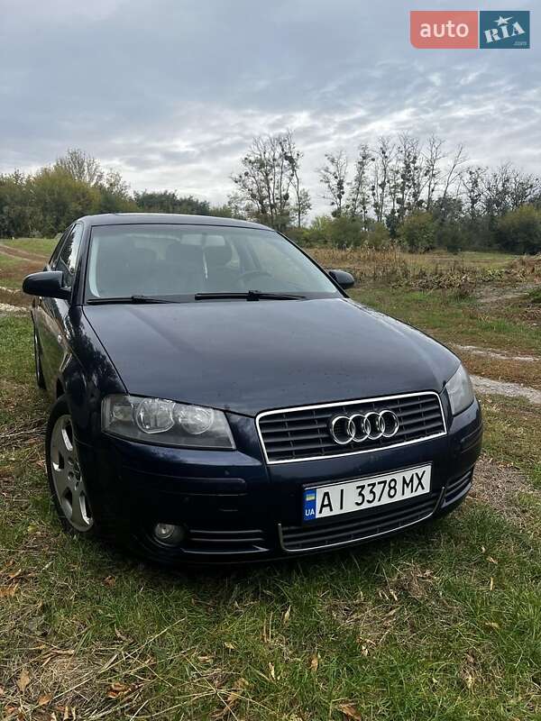 Хэтчбек Audi A3 2003 в Кременчуге