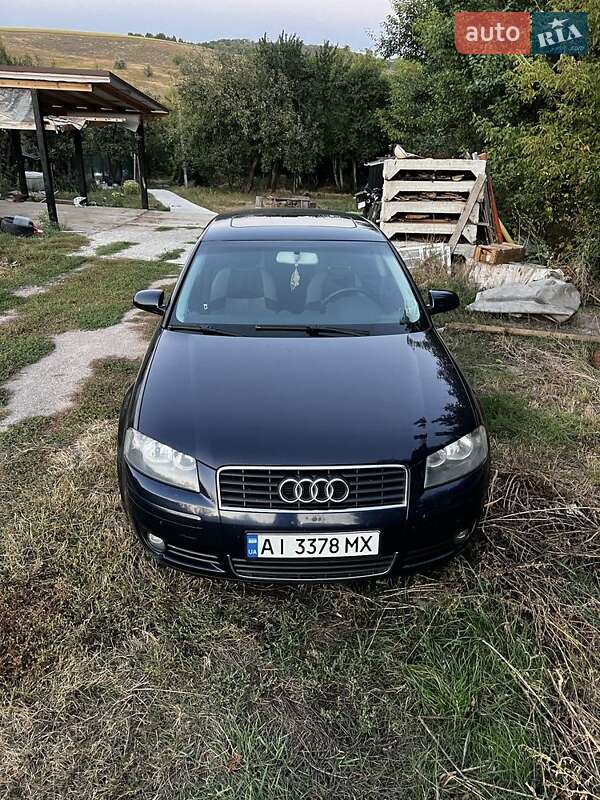 Хэтчбек Audi A3 2003 в Кременчуге