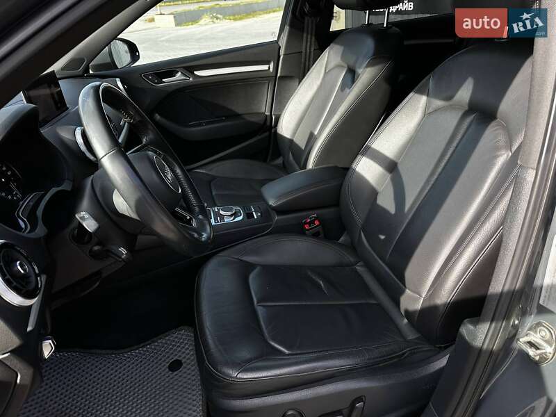 Хетчбек Audi A3 2017 в Львові фото 15 Хетчбек Audi A3 2017 в Львові