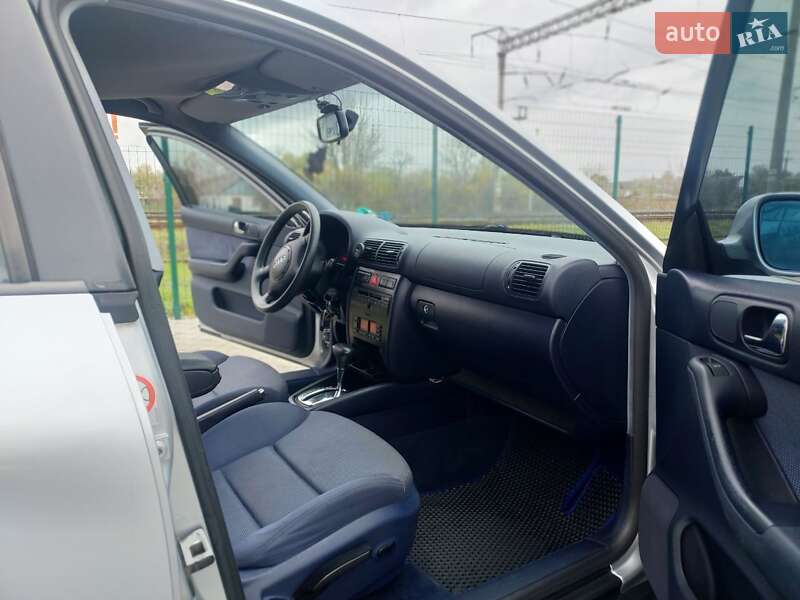 Хэтчбек Audi A3 1999 в Житомире