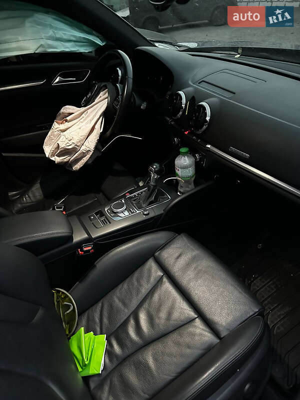 Седан Audi A3 2014 в Дніпрі