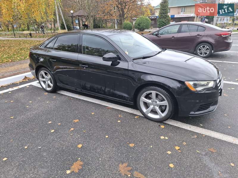 Седан Audi A3 2015 в Киеве фото 3 Седан Audi A3 2015 в Киеве
