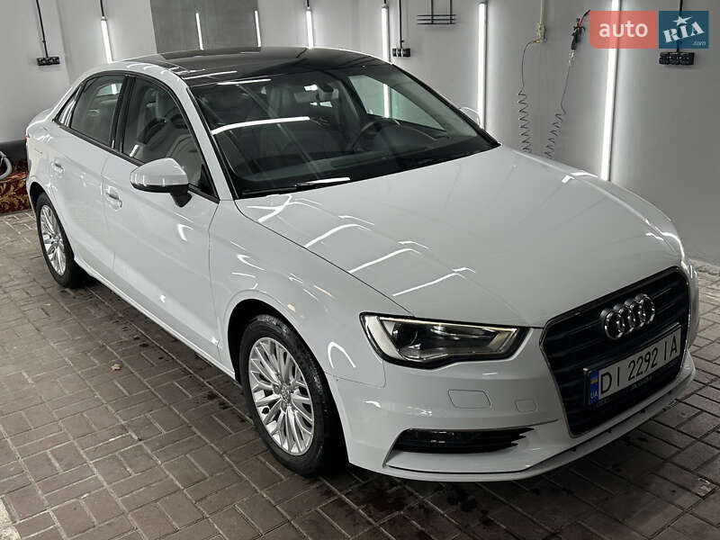 Седан Audi A3 2016 в Києві фото 2 Седан Audi A3 2016 в Києві