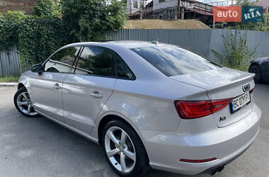 Седан Audi A3 2014 в Львове