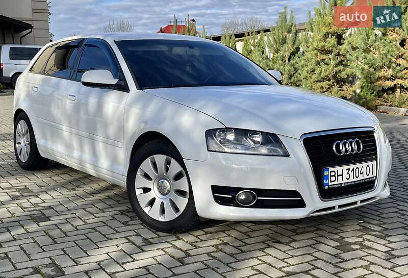 Хетчбек Audi A3 2012 в Золочеві фото 2 Хетчбек Audi A3 2012 в Золочеві
