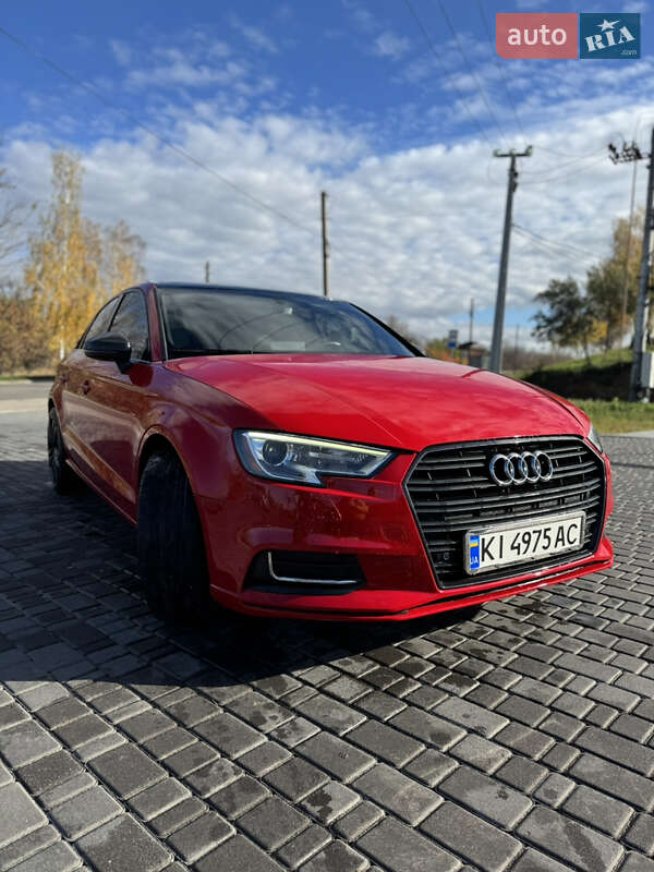 Седан Audi A3 2020 в Гатне