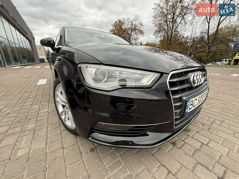 Седан Audi A3 2015 в Львові фото 10 Седан Audi A3 2015 в Львові