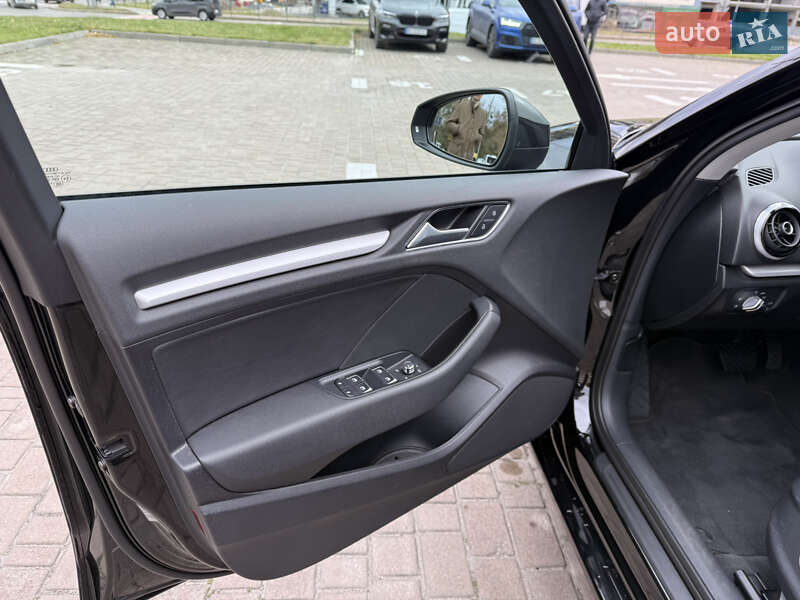 Седан Audi A3 2015 в Львові фото 23 Седан Audi A3 2015 в Львові