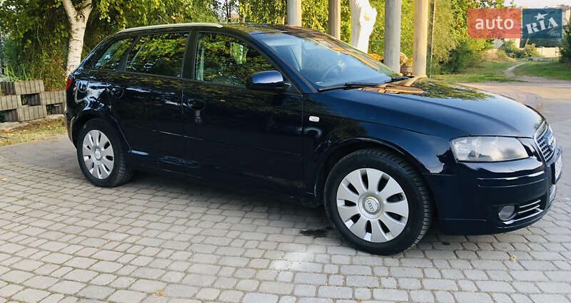 Хетчбек Audi A3 2004 в Івано-Франківську