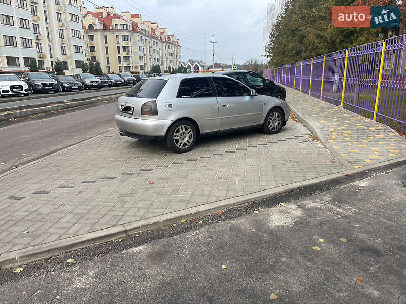 Хетчбек Audi A3 1999 в Києві фото 9 Хетчбек Audi A3 1999 в Києві