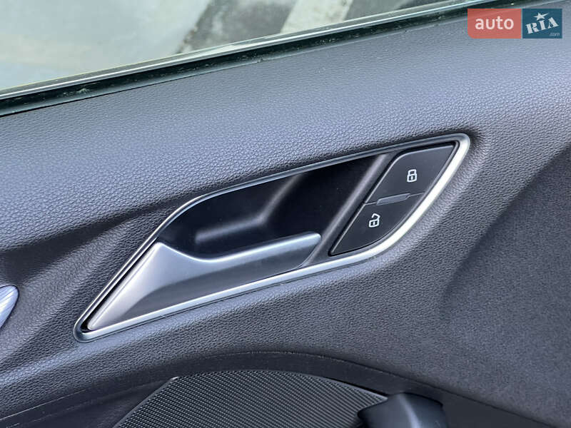 Седан Audi A3 2015 в Києві