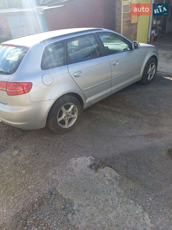 Хэтчбек Audi A3 2010 в Жмеринке