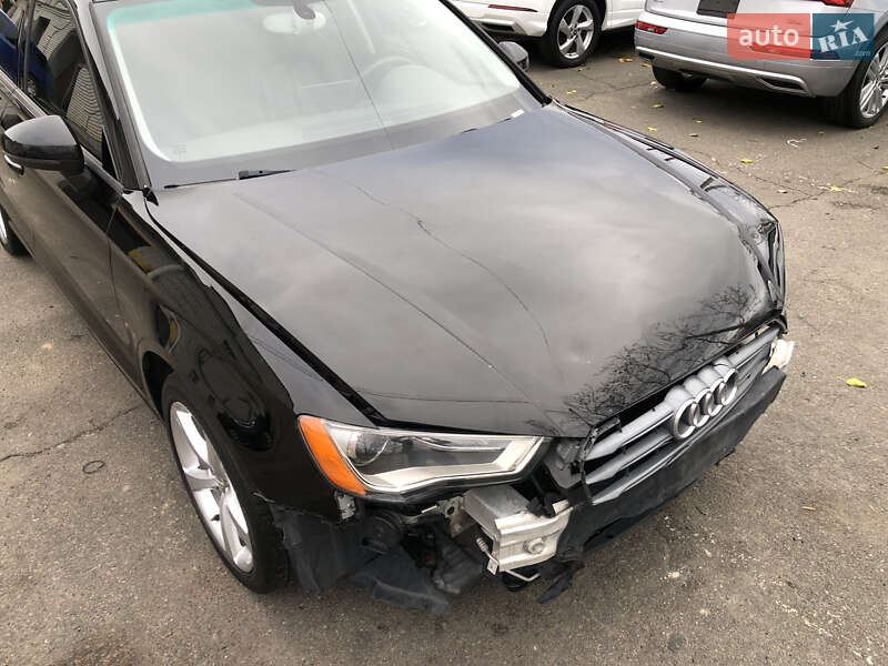 Седан Audi A3 2015 в Ірпені