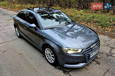 Седан Audi A3 2016 в Киеве