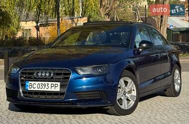 Седан Audi A3 2015 в Львове