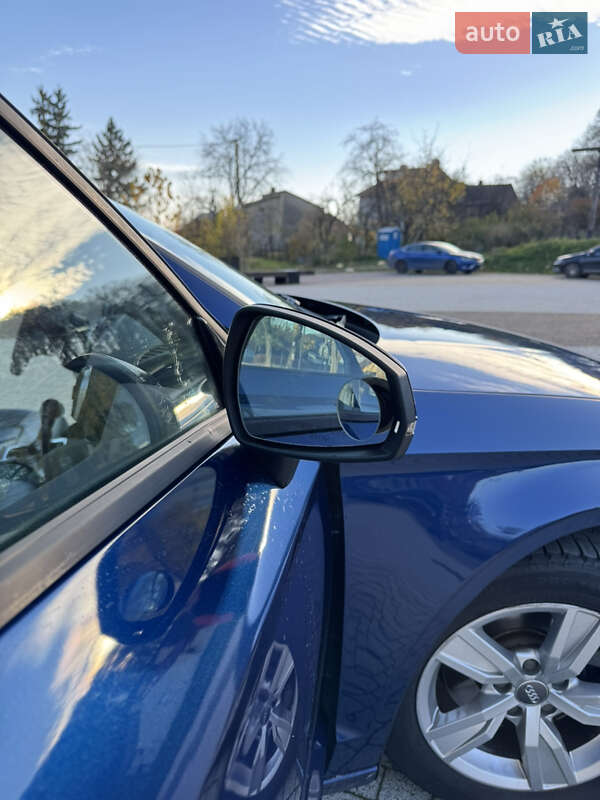 Седан Audi A3 2015 в Львові