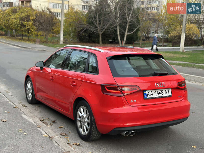 Хетчбек Audi A3 2016 в Києві