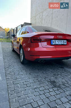 Седан Audi A3 2016 в Днепре