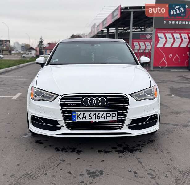 Хэтчбек Audi A3 2016 в Киеве фото 5 Хэтчбек Audi A3 2016 в Киеве