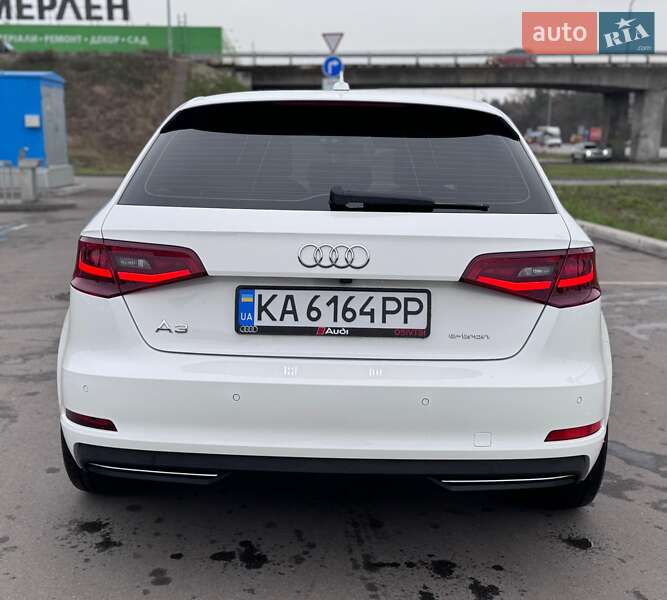 Хэтчбек Audi A3 2016 в Киеве фото 14 Хэтчбек Audi A3 2016 в Киеве