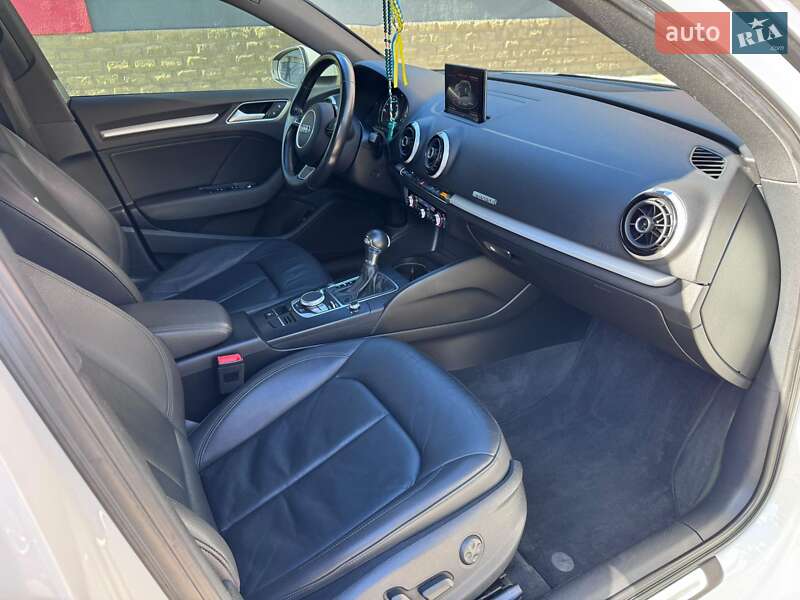 Хэтчбек Audi A3 2016 в Киеве фото 18 Хэтчбек Audi A3 2016 в Киеве