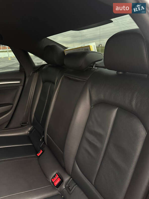 Седан Audi A3 2016 в Львові