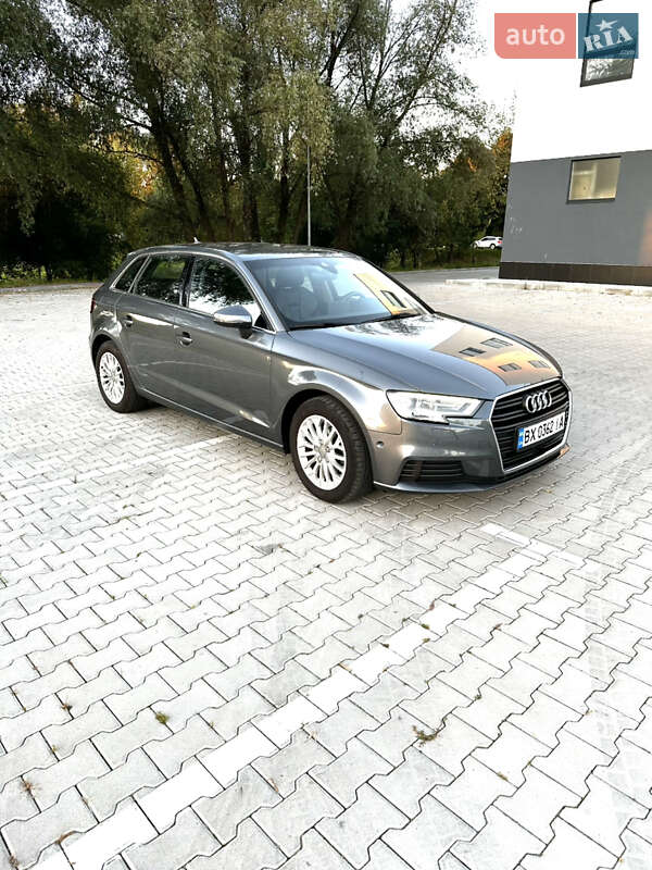 Хэтчбек Audi A3 2017 в Хмельницком фото 2 Хэтчбек Audi A3 2017 в Хмельницком
