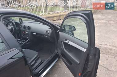 Хэтчбек Audi A3 2004 в Арбузинке