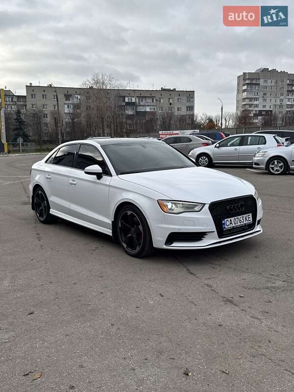 Седан Audi A3 2016 в Каменке