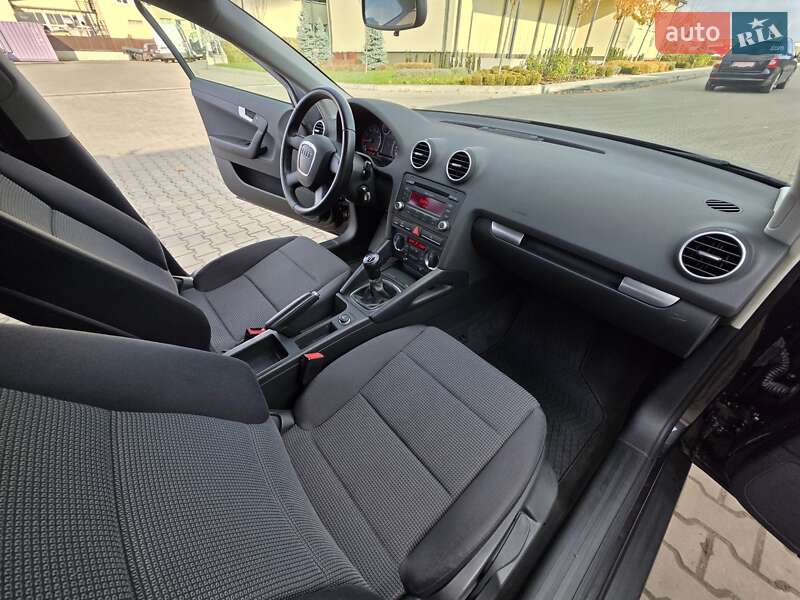 Хэтчбек Audi A3 2008 в Луцке фото 26 Хэтчбек Audi A3 2008 в Луцке